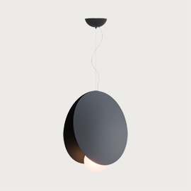 Akoya Large $579 (was $1690)